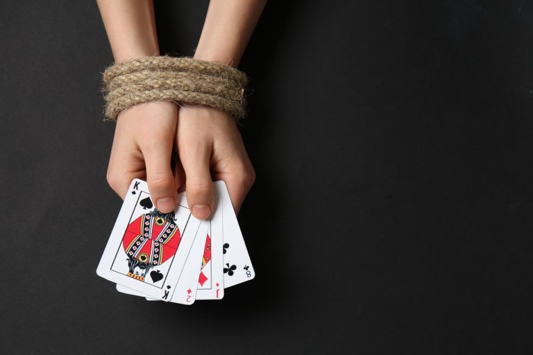 Signs of Gambling Addiction & What Michigan Residents Need to Know 